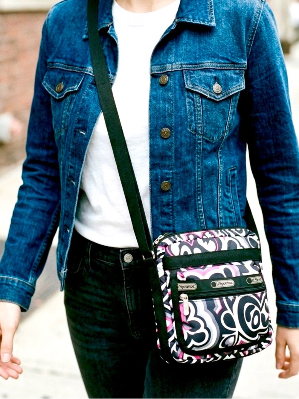 LeSportsac Vintage Funky 70s Abstract Graffiti 3 Zip Crossbody Bag